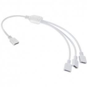 Obrázok pre Konektor - rozvodka RGB 1x4 pin samica / 3x 4 pin samica