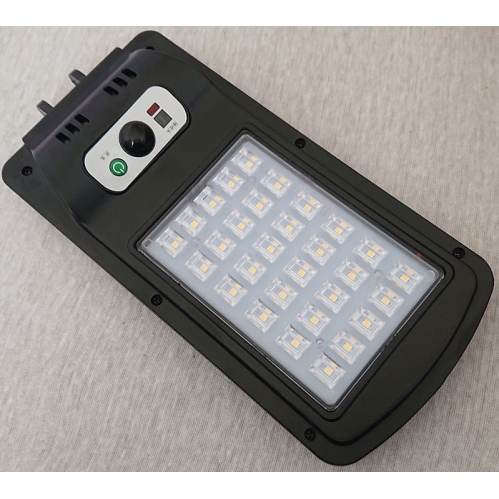 Obrázok pre Solárny LED Reflektor 30W , IP65 , so senzorom , Studená biela s diaľkovým ovládaním